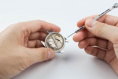 浪琴表针脱落处理方法汇总(简单易学，省钱又省心)